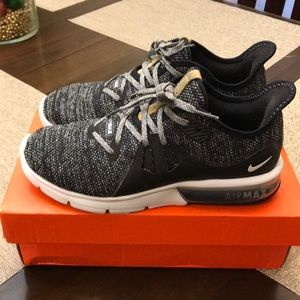 Nike Air Max Sequent 3